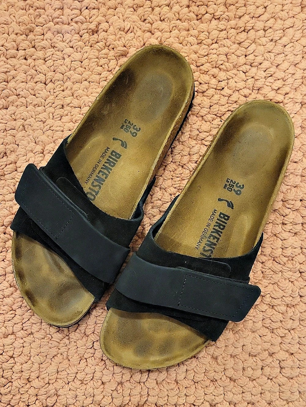 Birkenstock Oita Suede Black Sandals Size 39